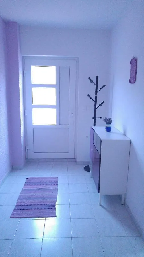 Apartment Lavanda Punat